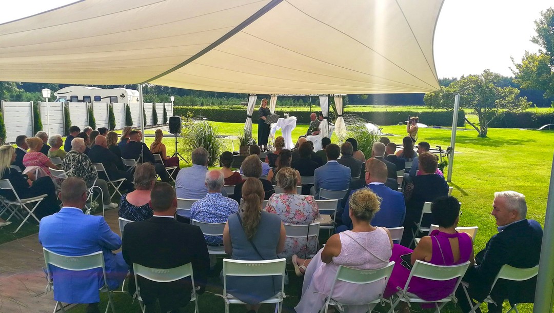 Freie Trauung im Sonnenhof in Westerstede mit Hochzeitsfeier